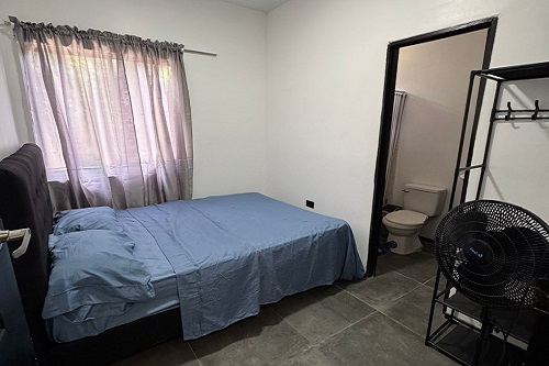 Apartamentos de un aposento en el segundo piso